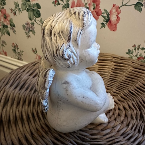 Decorative Angel - Picture 2 of 6